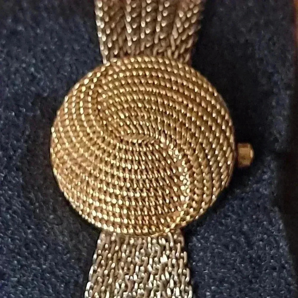 Anne Klein Diamond Watch EUC new Battery - Picture 2 of 10